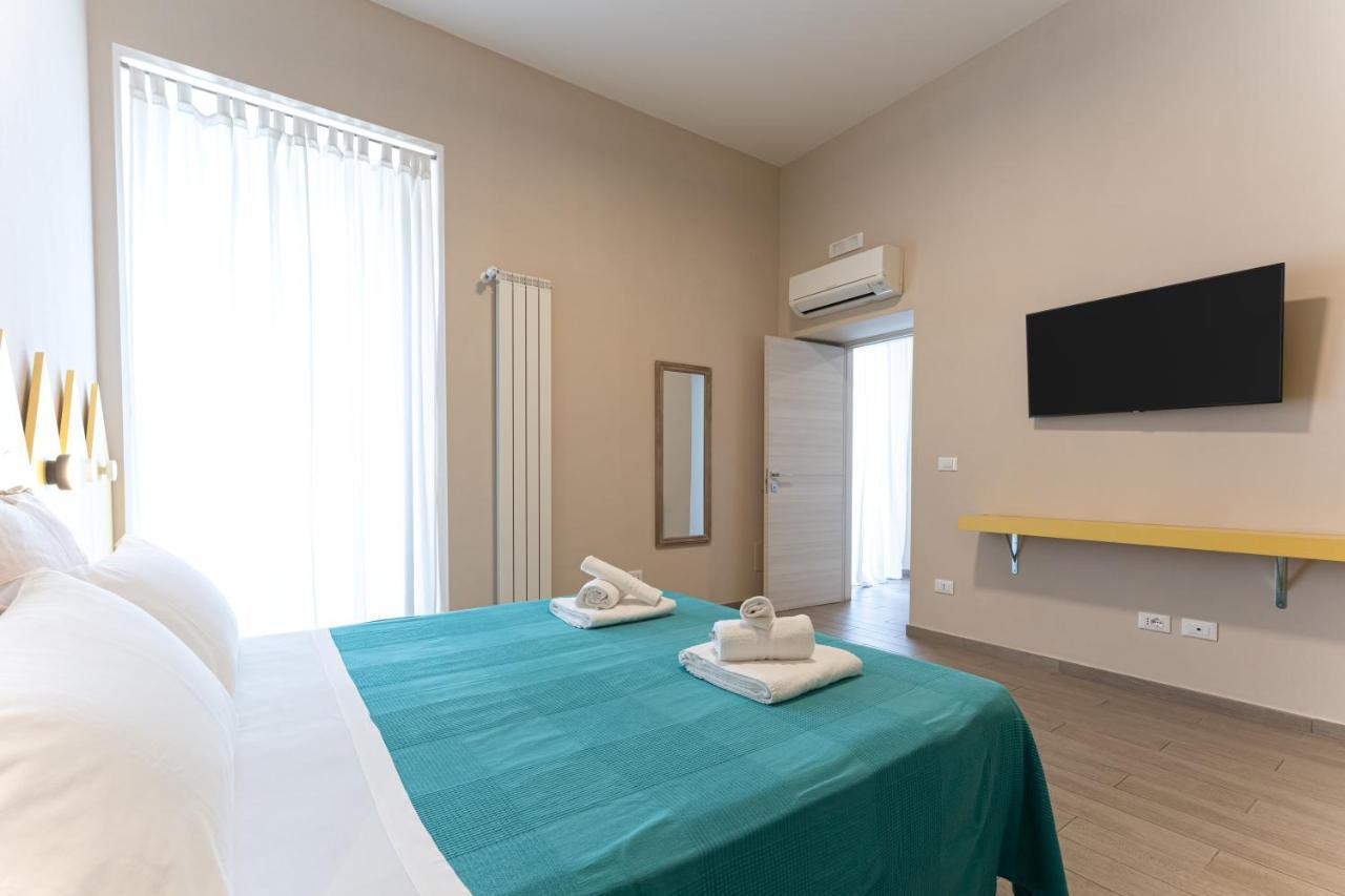 Oceano Rooms Термолі Екстер'єр фото