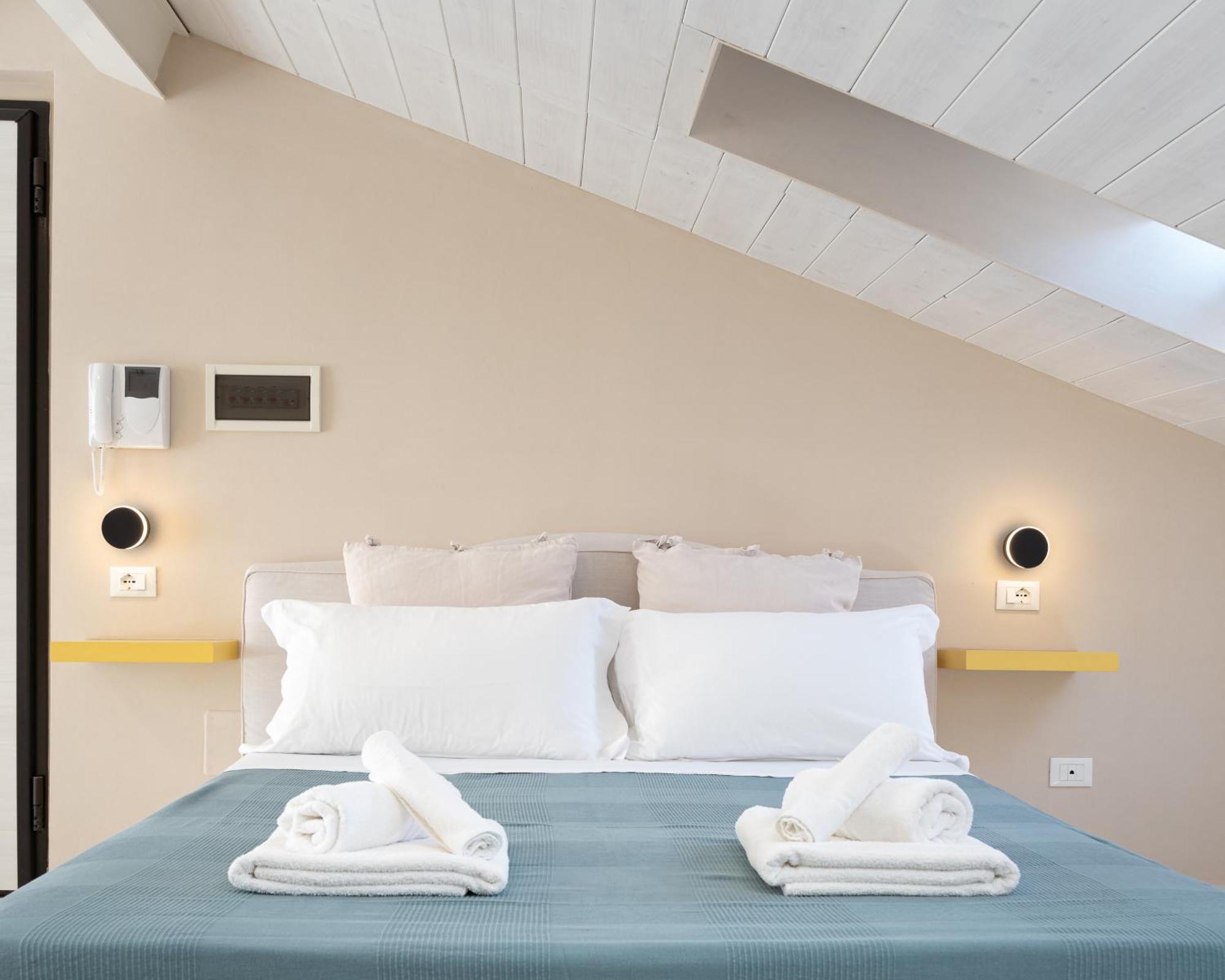 Oceano Rooms Термолі Екстер'єр фото