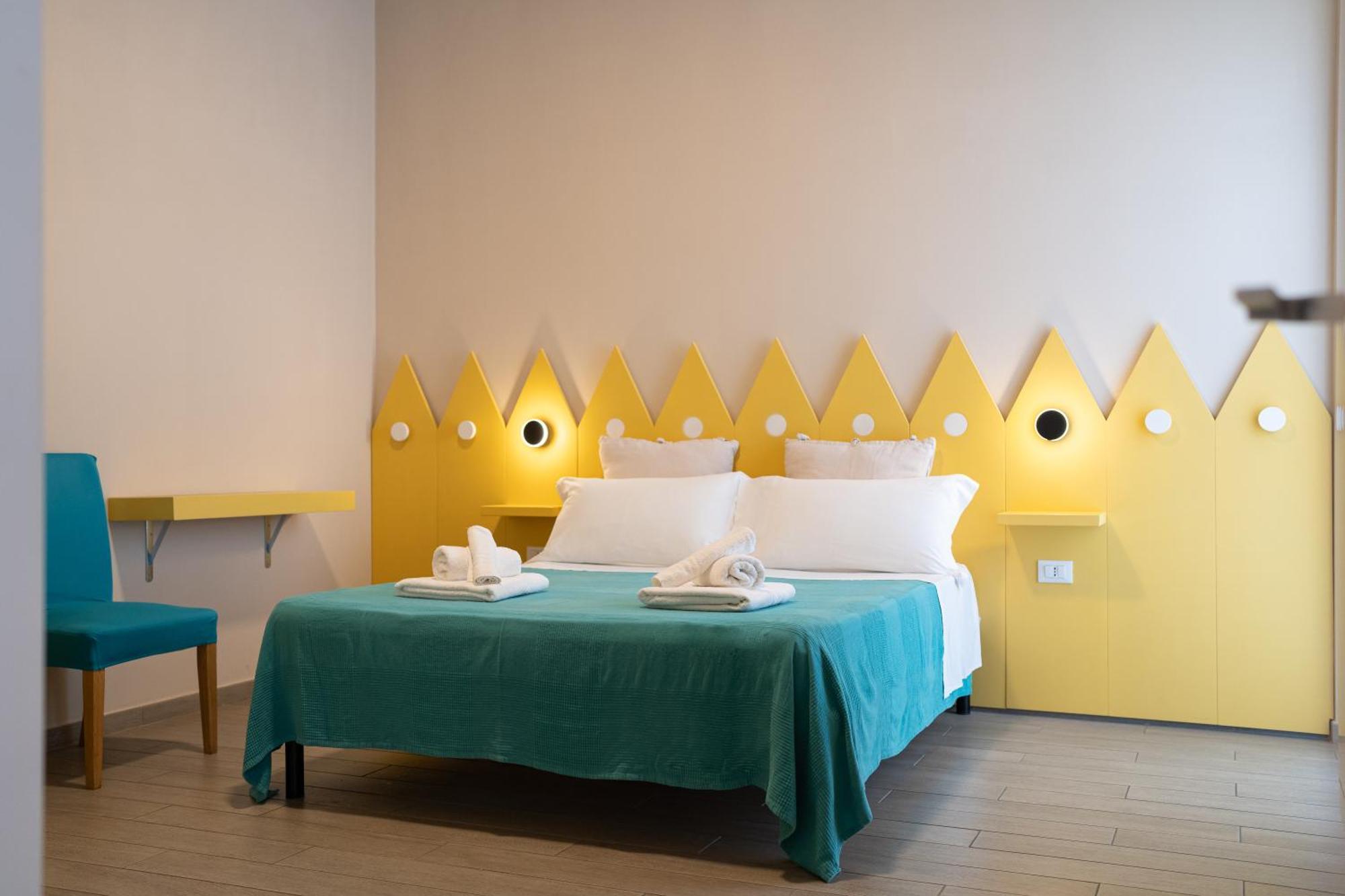Oceano Rooms Термолі Екстер'єр фото
